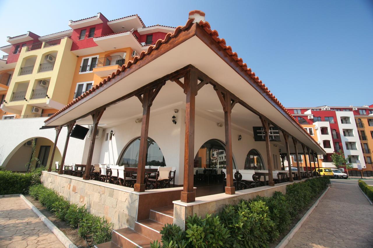 Menada Apartments In Marina Cape Ravda ภายนอก รูปภาพ